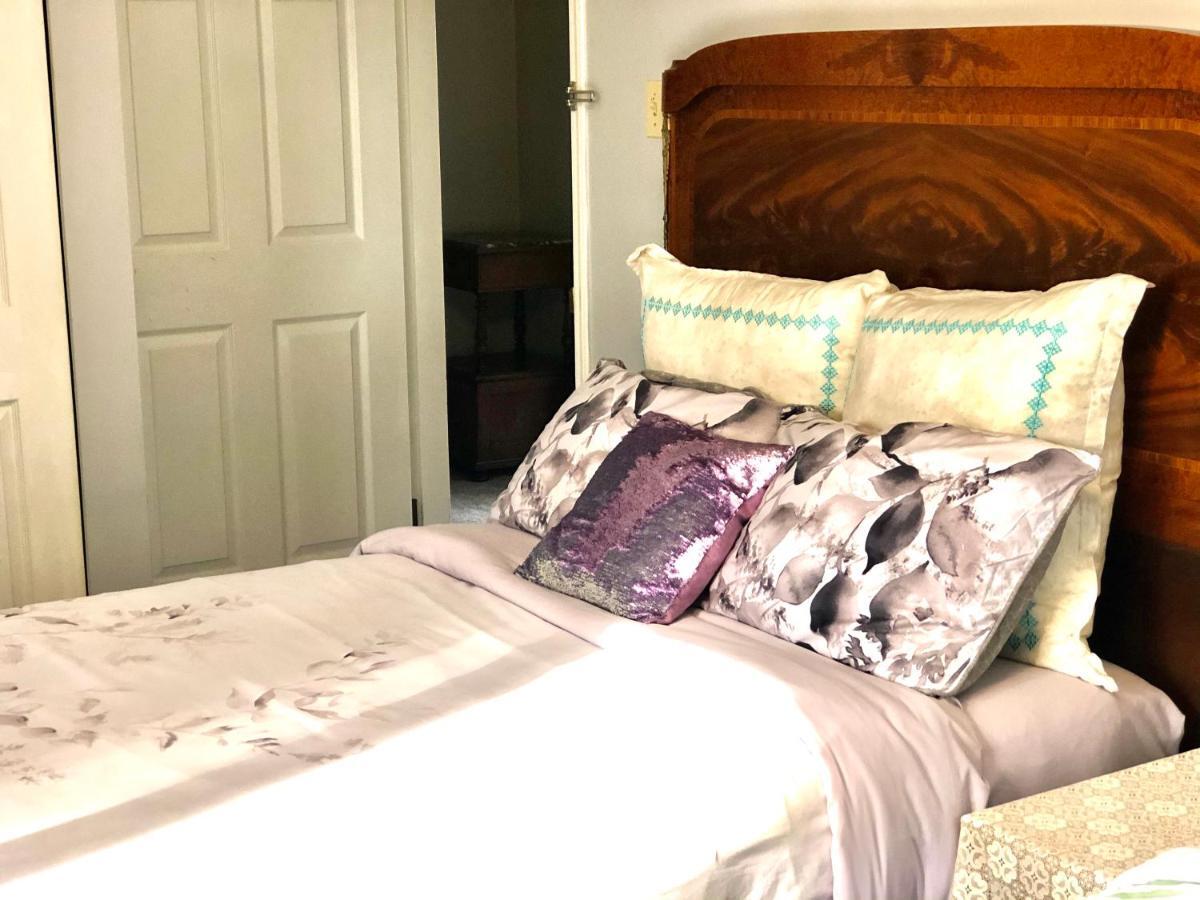 The Sunshine House-Free Parking Bed & Breakfast Ванкувър Екстериор снимка