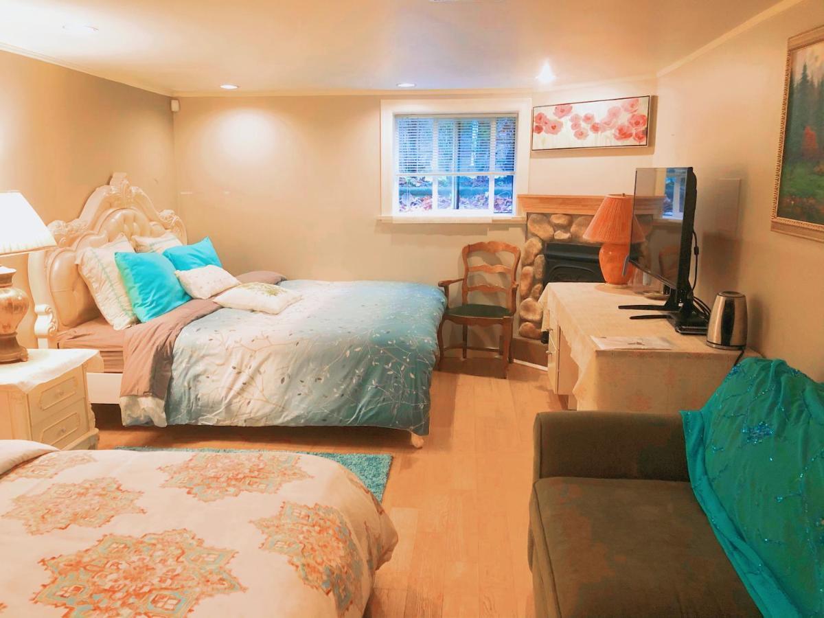The Sunshine House-Free Parking Bed & Breakfast Ванкувър Екстериор снимка
